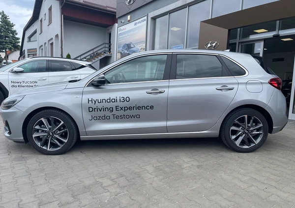 Hyundai I30 cena 105000 przebieg: 15, rok produkcji 2022 z Miłomłyn małe 46